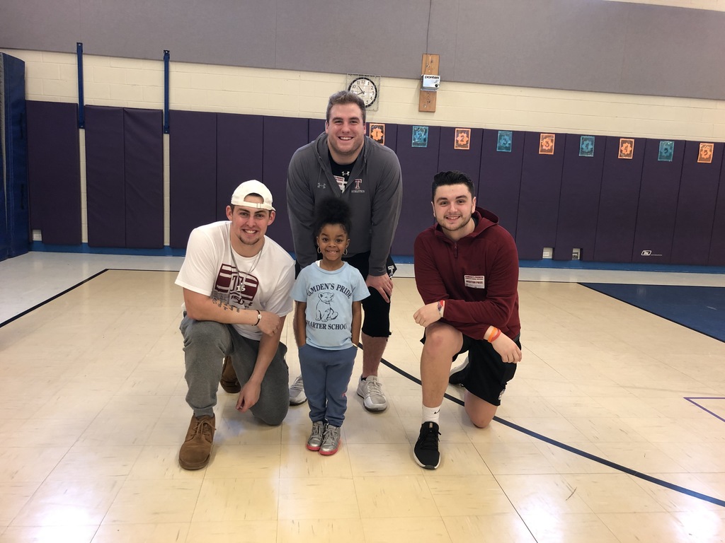Drew Perez and Temple Football players.